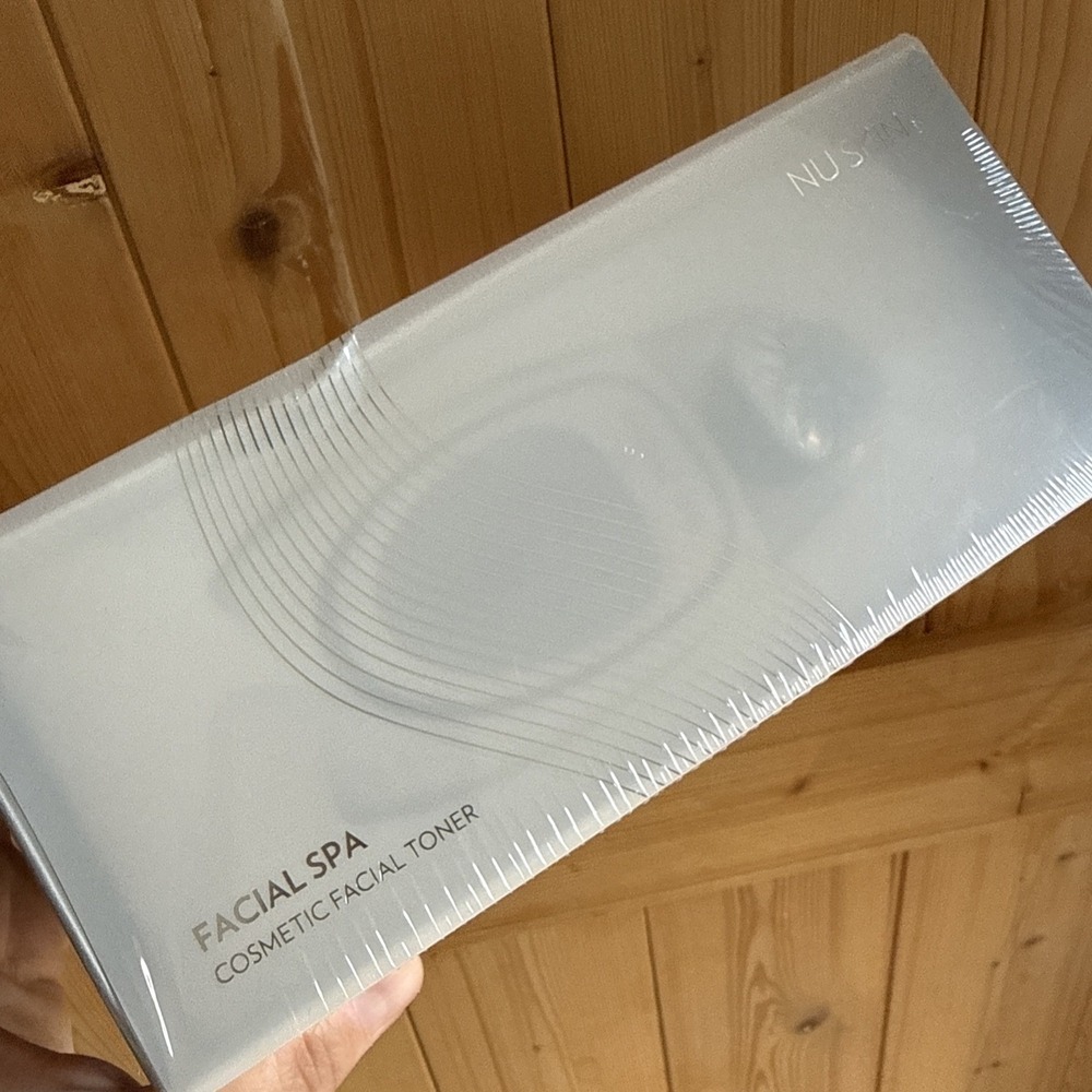 Nu Skin Facial Spa Cosmetic Facial Toning Device Toner Sealed